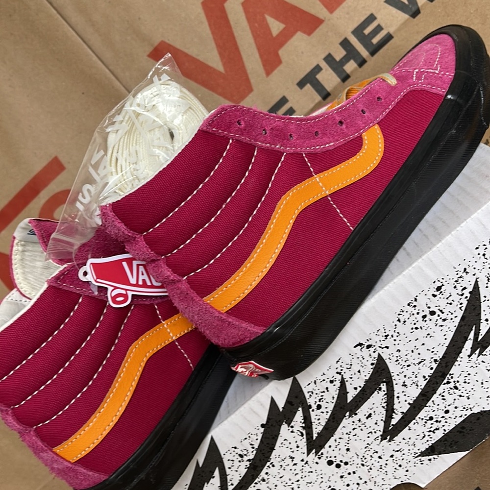 Vans Og Sk8-Hi Lx Heiry Suede Cerise/Apricot WMNS - Picture 15 of 16